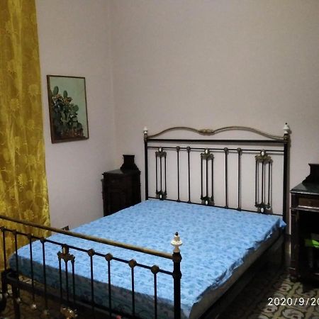 Tolentino Apartment Palermo Bagian luar foto