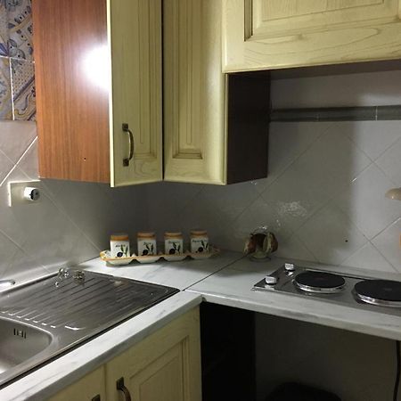 Tolentino Apartment Palermo Bagian luar foto